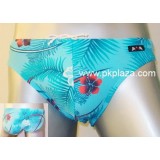  กางเกงว่ายน้ำ สีพื้นเป็นโทนสีเขียวอมฟ้า ตกแต่งด้วยลวดลายธรรมชาติ สวยงาม ผ้ายืดนิ่ม ใส่สบาย ให้ความรู้สึก ถึงสีสรรแห่งธรรมชาติ...
