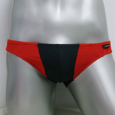 กางเกงในชาย Bikini สีแดง-ดำ สวมใส่แล้วกระชับตัว รัดตัว สบายตัว และดูเซ็กซี่อีกแบบ เนื้อผ้า Spandex 100% :A075