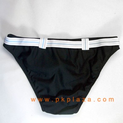 กางเกงในชาย Bikini สีดำ รุ่นเข็มขัดยางยืดมีห่วงสีเงินตรงกลางเนื้อผ้าลายฉลุ 95% Spandex COTTON 5% :MB-855