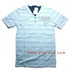 เสื้อ POLO แขนสั้น คอวี Design by JAME สีฟ้า ลายขวาง รุ่นนี้ มีไซส์ M เท่านั้น รอบอก 94.5 ซม  ความยาวเสื้อ 70 :JAMES-T-LB