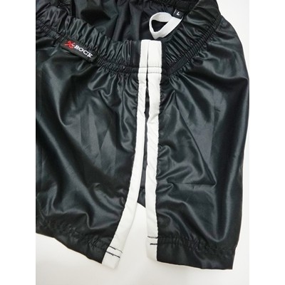 Boxer Short จาก X-Rock สีดำ เอวต่ำ ขาสั้น สูงเพียงหนึ่งคืบ ผ้า UV Gelanots นำเข้าจากญี่ปุ่น ผ้ามัน ลื่น :A-BOX-BK
