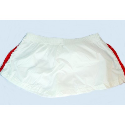 Boxer Short จาก X-Rock สีขาว ตัดขอบข้างด้วยแถบสีแดง เอวต่ำ ขาสั้น สูงเพียงหนึ่งคืบ ผ้า UV Gelanots :A-BX-WH-RD