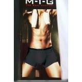  บ๊อกเซอร์ M-I-G เอ็มไอจี รุ่น Boxer MOVE สีดำ ด้านหน้า เป็นผ้าตาข่ายถัก นุ่มสบาย เนื้อผ้า Nylon 90%...